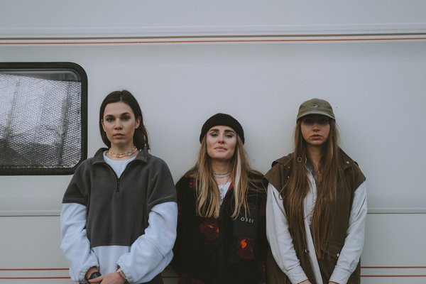 Comment choisir des chaussures à bride arrière confortables parfaites pour le bureau : guide ultime