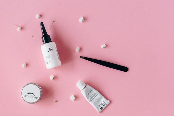 Candaulisme : découvrez ses enjeux et implications cachées